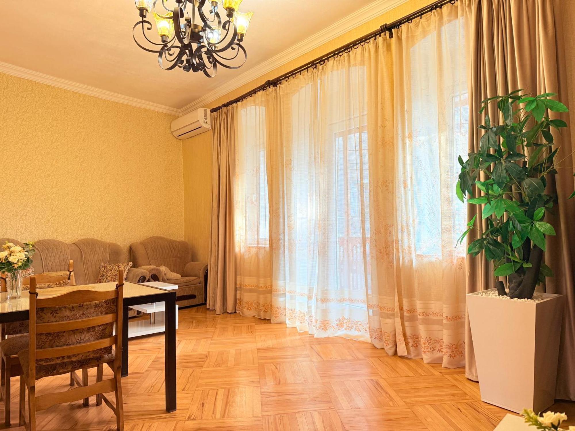 Tamuna Apartment Tbilisi Buitenkant foto